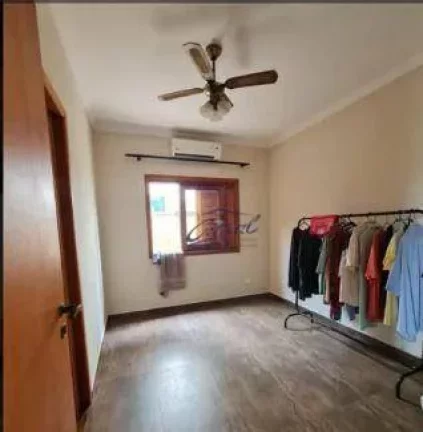 Imagem Casa térrea com 3 quartos (1 suíte) à venda, 285 m² - Santa Adélia - Vargem Grande Paulista/SP