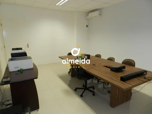 Imagem MARAVILHOSO PREDIO COMERCIAL COM ESTACIONAMENTO!