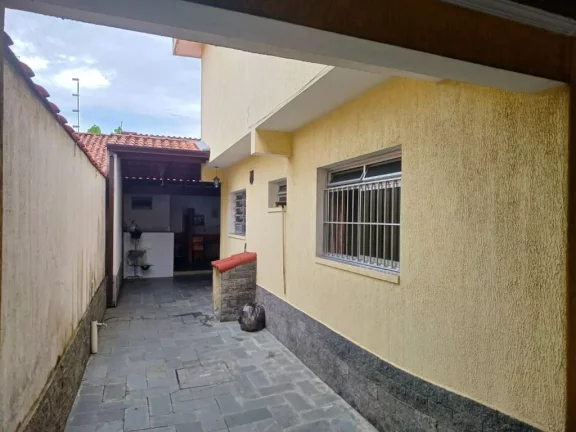 Imagem Sobrado à venda, 246 m² por R$ 880.000,00 - Vila Figueira - Suzano/SP