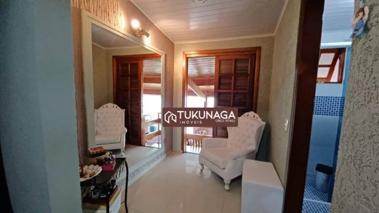Imagem Linda Casa com Salão Comercial à Venda – Jardim Palmira, Guarulhos ?? 302 m² de área construída | 191 m² de terreno