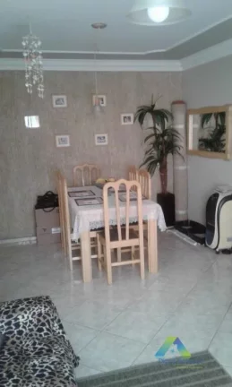 Imagem Ótimo apartamento com 2 dormitórios , 2 salões de festa com ótima localização.