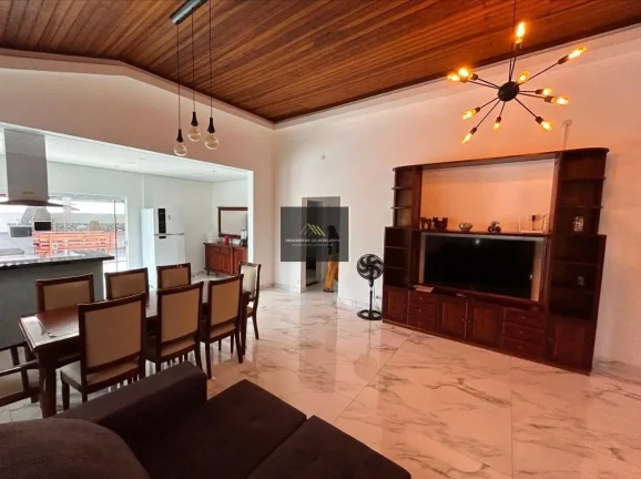 Imagem Casa em Condomínio para Venda em Ubatuba / SP no bairro Horto Florestal