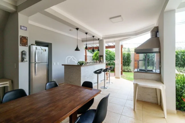 Imagem Esta residência une conforto, praticidade e lazer em um só lugar.

Piso térreo: sala de estar, ja...