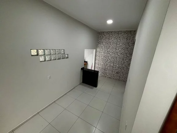 Imagem Casa Averbada Com 3 Quartos na FRG - R$320 mil