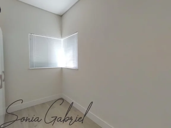 Imagem Imóvel de luxo: Casa em condomínio à venda em Valinhos-SP, Condomínio Zürich Dorf - 4 quartos, 4 suítes, 3 salas, 6 banheiros, 6 vagas, 580m².