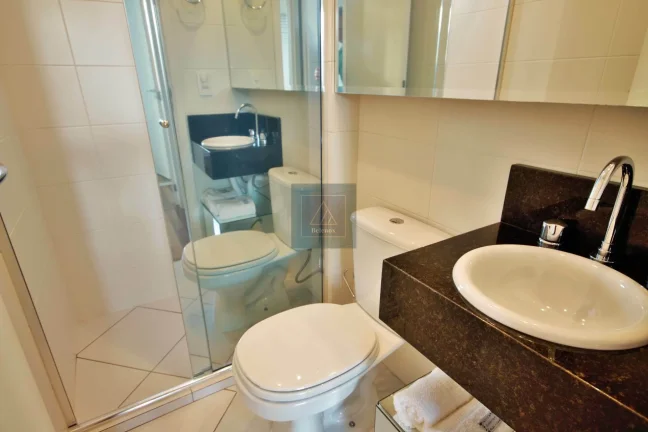 Imagem APARTAMENTO DECORADO Próximo ao parque Bacacheri - 2 quartos. 51 m². 1 vaga.
