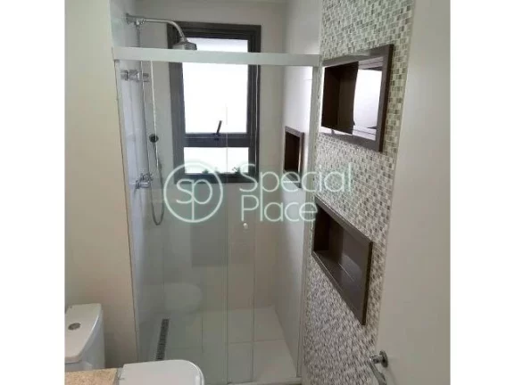 Imagem Ótimo apartamento com 115m² em Moema Pássaros Moderno, andar alto, muita luz natural Living com v...