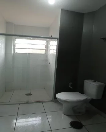 Imagem Sobrado Com 2 Quartos à Venda, 200 m² - Vila Polopoli