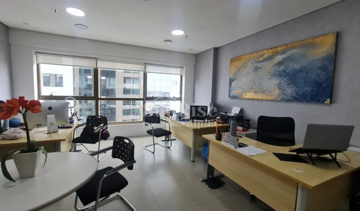 Imagem Casa com 4 quartos para alugar, 798 m² - R$40.000 pacote - Santana de Parnaíba /SP