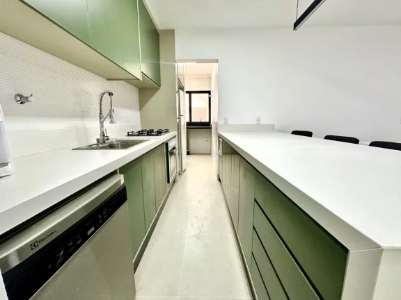 Imagem Riviera de São Lourenço: Apartamento à Venda no Módulo 04 com 3 Dormitórios e 104,37m² - Mobiliado e Próximo à Praia.