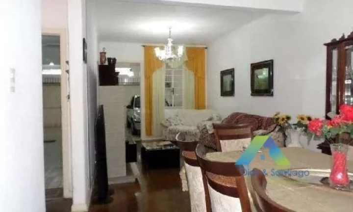 Imagem Excelente sobrado 3 dormitórios, 2 vagas espaço gourmet com ótima localização.