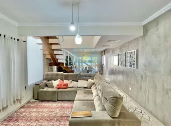Imagem Casa em Condomínio a Venda no bairro Granja Viana - Cotia, SP
