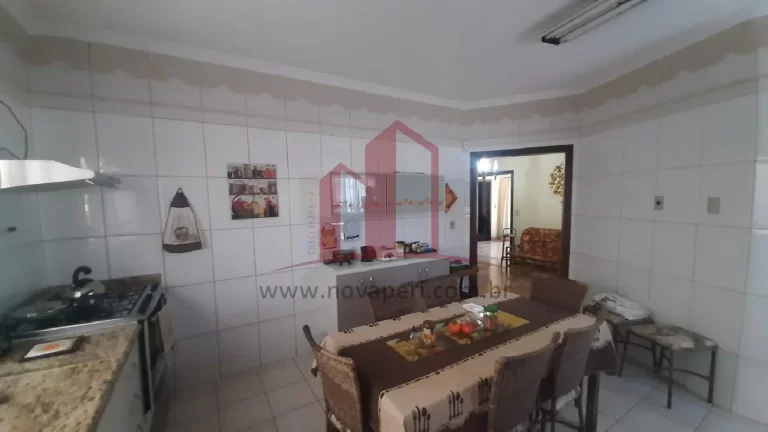 Imagem Chácara de luxo em condomínio: 3 quartos, 2 salas, 2 banheiros, 210m² - Jardim Lago da Cantareira, Mairiporã-SP.