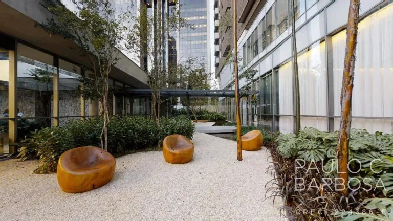Imagem Apartamento à venda Itaim - 3 Suítes - 4 Vagas - 244m²