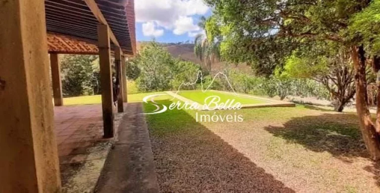 Imagem Fazenda com 3 dormitórios à venda, 580800 m² por R$ 1.500.000,00 - Centro - São José do Vale do Rio Preto/RJ