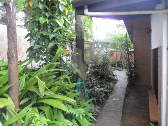 Imagem Sobrado à venda com 3 quartos, sendo 1 suíte, em Vila São Francisco, São Paulo - SP