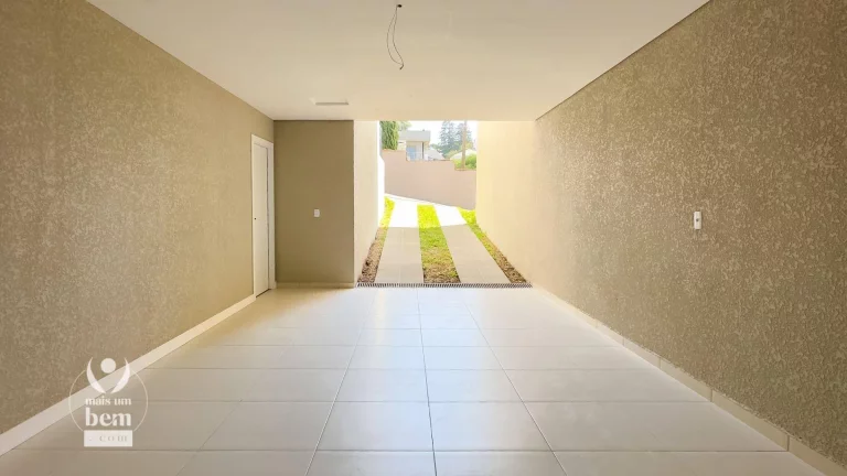 Imagem Sobrado com 244 m², 3 Suítes, Sala intima , Condominio Fechado com Piscina e Salão de Festas à venda por R$ 1.290.000 - Campo Comprido - Curitiba/PR