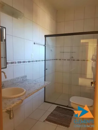 Imagem Casa de 4 quartos, com vista para Lagoa, em Lagoa Santa MG