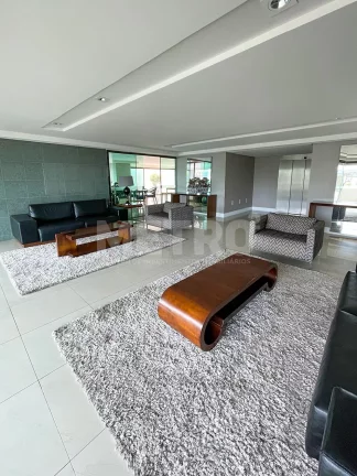 Imagem Cobertura de Alto Padrão à venda na Orla Vista panorâmica da cidade, 4 suítes