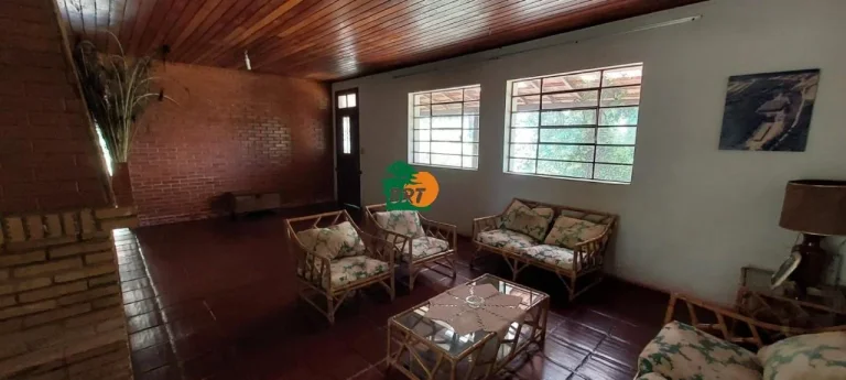 Imagem Área para Venda em São Roque, Jardim Boa Vista, 2 dormitórios, 3 banheiros