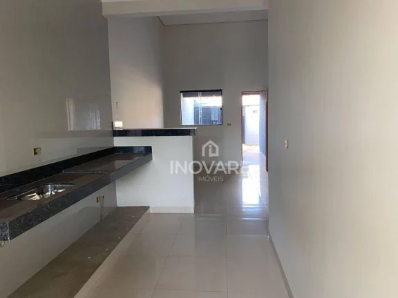 Imagem Casa com 3 dormitórios à venda, 99 m² por R$ 365.000 - Dom Bosco - Itumbiara/GO