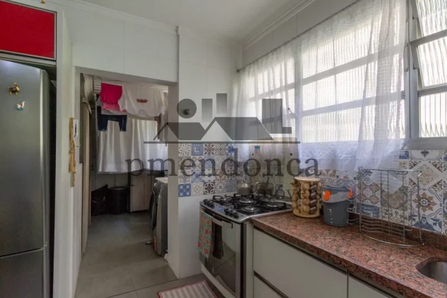 Imagem Apartamento na Rua Cardoso de Almeida com 3 quartos e 2 vagas, 140m²