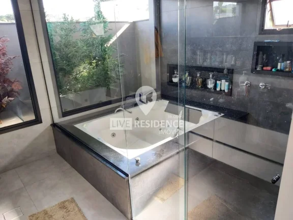 Imagem Imóvel de Luxo à Venda no Condomínio Village das Palmeiras