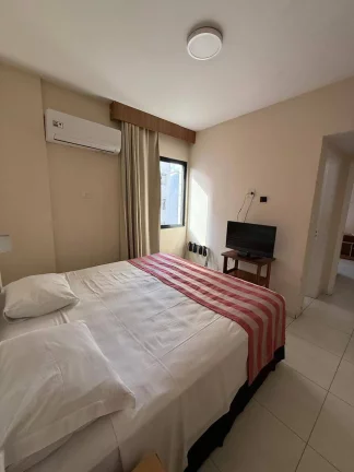 Imagem Flat com 1 Quarto e 1 banheiro à Venda, 36,48m² no CORAÇÃO DO GONZAGA!
