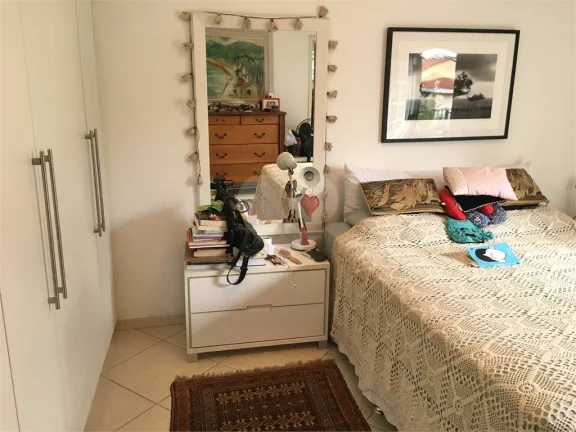 Imagem Casa à venda ou para alugar com 3 quartos, sendo 1 suíte, em Alto da Lapa, São Paulo - SP