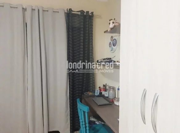 Imagem Sobrado Casa à venda, Jardim San Fernando/ Izidro/ Vale Verde com 03 quartos sendo 01 suite. Londrina, PR - Região Leste