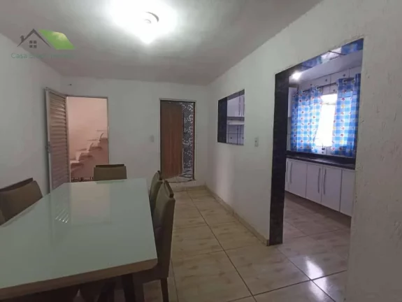 Sobrado com 2 Quartos à Venda, 200 m² em Jardim Gardênia Azul - Suzano