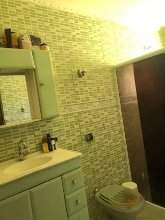 Imagem Sobrado com 3 dormitórios à venda, 236 m² por R$ 695.000,00 - Vila Correa - Ferraz de Vasconcelos/SP
