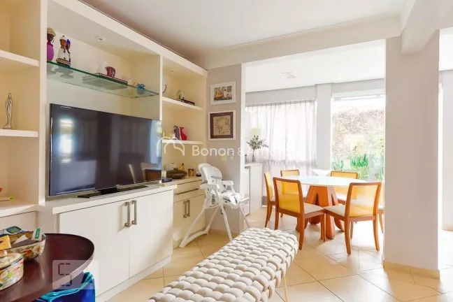 Imagem Conforto e praticidade em um lar pensado para o seu bem-estar. Localizado em uma das regiões mais c...