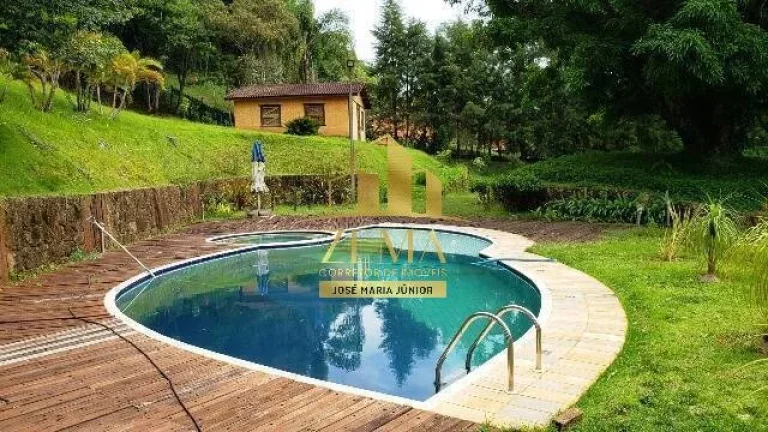 Imagem Sítio com 42000 m2, 06 suites, Piscina, Lago, Adega, Báia, Casa caseiro