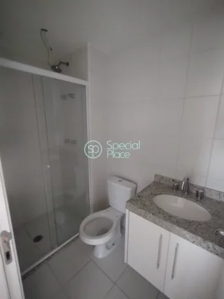 Imagem Lazer de clube! Ótima localização 62 metros 2 dormitórios 1 suíte 1 vaga 1 banheiro Locação: ...