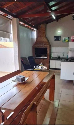 Imagem Casa com 3 dormitórios à venda, 206 m² por R$ 850.000,00 - Jardim Mirassol - Rio Claro/SP
