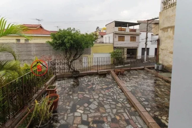 Imagem SOBRADO COM 3 DORMITÓRIOS A VENDA NA VILA ZELINA. 2 VAGAS COBERTAS E QUINTAL. EXCELENTE LOCALIZAÇÃO, AO LADO DO LARGO DA VILA ZELINA E PADARIA CEPAM.