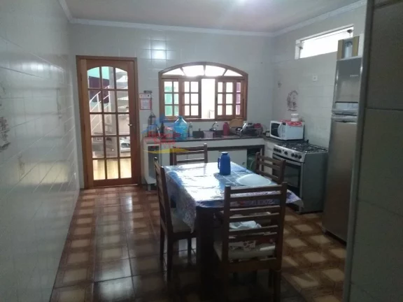 Imagem Sobrado-Padrao-para-Venda-em-Parque-Capuava-Santo-Andre-SP