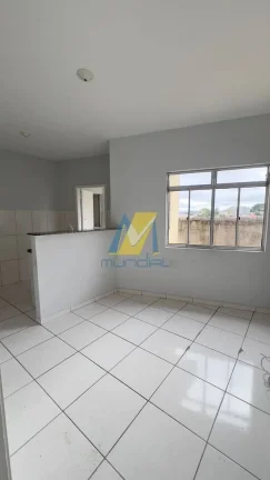 Imagem Kitnet Sobreloja prática - cabe no seu bolso! - transporte publico na porta