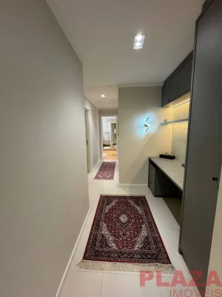 Imagem Apartamento Finamente Mobiliado – 3 Dormitórios | 2 Vagas | Vista para o Cristo Luz | Bairro Nações – Balneário Camboriú