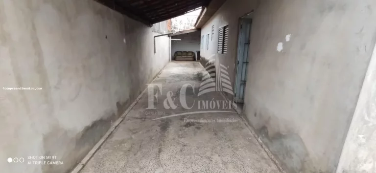 Imagem Casa para Venda em Limeira, Parque Residencial Belinha Ometto, 2 dormitórios, 1 banheiro, 3 vagas