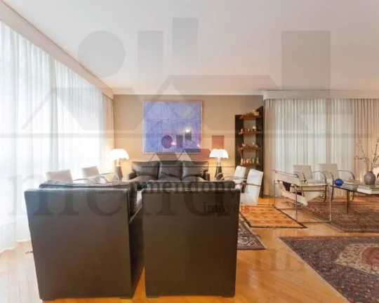 Imagem Apartamento com living para 3 ambientes, 3 dormitórios sendo 1 suíte com closet, banheiro e cozinh...