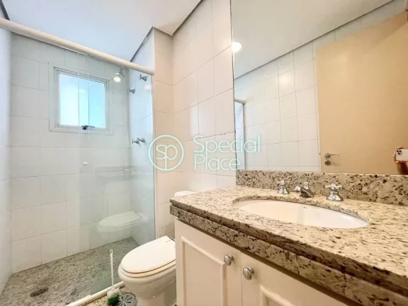 Imagem Apartamento com 261m² na Vila Nova Conceição. Living bem amplo e iluminado para dois ambientes, v...