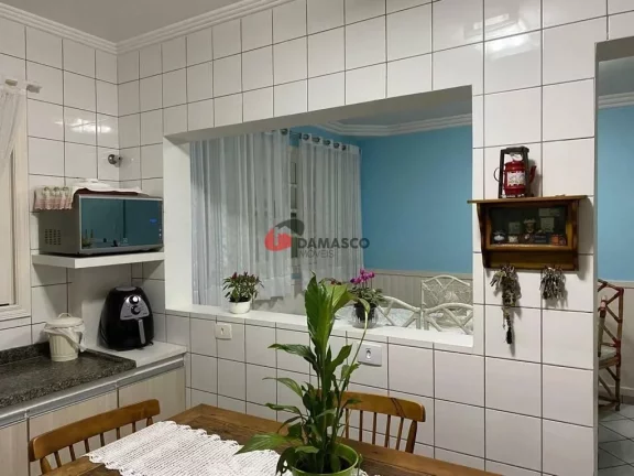 Imagem Sobrado à venda 3 Quartos, 1 Suite, 2 Vagas, 180M², Sítio da Figueira, São Paulo - SP