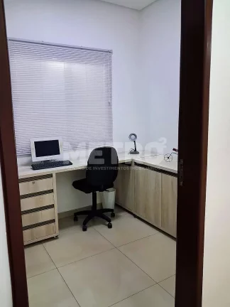 Imagem Casa à venda no bairro Maria Auxiliadora com 3 quartos, PETROLINA - PE