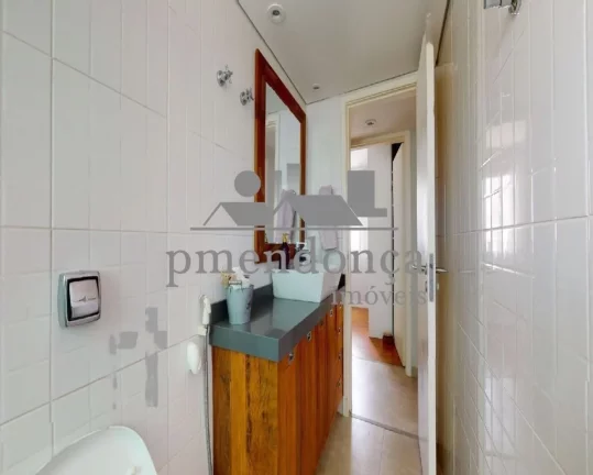 Imagem Apartamento em Pinheiros com 2 quartos (1 suíte) e 2 vagas, 75 m2