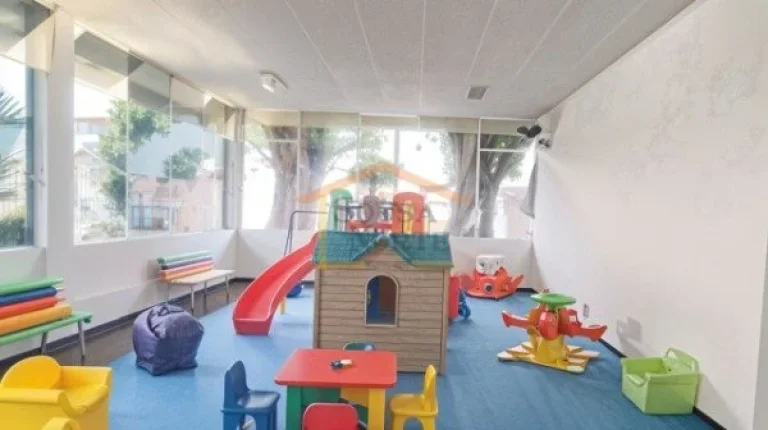 Imagem Apartamento com 76m² de área útil, distribuídos em 2 dormitórios, 1 banheiro social e 1 vaga de...