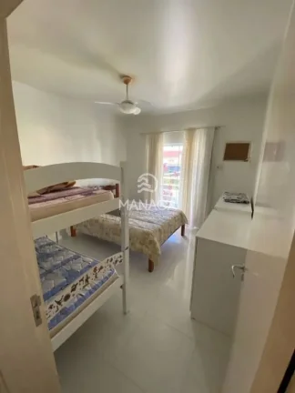 Imagem Sobrado amplo e Reformado no Centro – 330m² e a 500m da Praia!