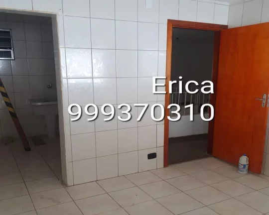 Imagem Casa 3 dormitórios, sala, cozinha, 1 vaga de garagem FL11