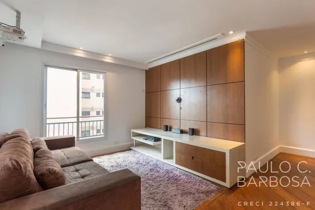 Imagem Vila Nova Conceição Venda - 3 Suítes - 3 Vagas - 206m²